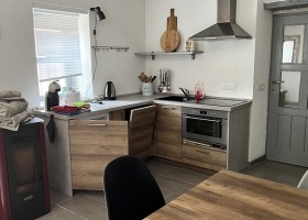 Casa in Bocca al Lupo in Piemonte, Italie appartement UNO keuken Casa in Bocca al Lupo 40plusteens