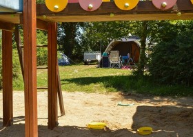 Camping Vallee de Lignac in Lignac, Frankrijk Kamperen Camping Vallée de Lignac 40plusteens