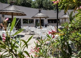 La Vallee Verte in de Gard Languedoc-Rousillon Frankrijk barterras Camping La Vallée Verte 40plusteens