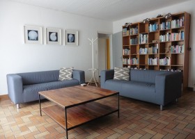 Au Passage du Gois in Beauvoir sur Mer, Frankrijk ruime huiskamer vakantiehuis Au Passage du Gois 40plusteens
