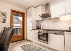 Haus Standlgut in Rauris, Oostenrijk Keuken-appartement Haus Standlgut 40plusteens