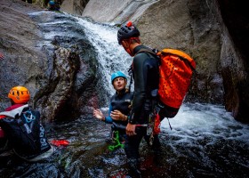 Canigou outdoor op camping Le Rotja in de Pyrenees-Orientales, Frankrijk CANY - Llech - fotowaterval Canigou Outdoor op Camping Le Rotja 40plusteens