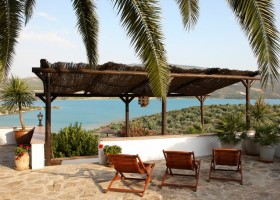 Casa Rural El Olivar in Cordoba, Spanje zitje met uitzicht Casa Rural El Olivar 40plusteens