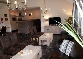 In de Vlinderkes woonkamer1.jpg In de Vlinderkes 40plusteens
