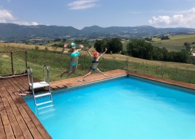Faranghe in Le Marche, Italie zwembad Camping Faranghe / La Luna 40plusteens