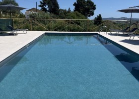 Agriturismo Il Masso in Le Marche Italie zwembad Agriturismo Camping Il Masso 40plusteens