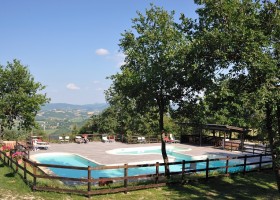 Casa Tartufo in Le Marche, Italie zwembad Casa Tartufo 40plusteens