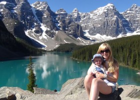 Riksja Family rondreis Canada lake moraine Avontuurlijk Canada 40plusteens