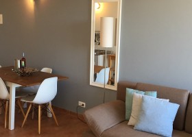 Casa Verdazul in Santo Estavao, Portugal leefgedeelte appartement met eigen terras en zicht naar zee (002) B&B Guesthouse Casa Verdazul 40plusteens