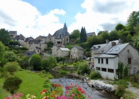 Les Renardieres treignac.jpg Les Renardières 40plusteens
