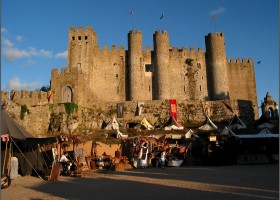 Quinta Japonesa Obidos kasteel.jpg Quinta Japonesa 40plusteens