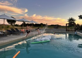 Villa Lafage in de Dordogne, Frankrijk Loft zwembad met kinderen Villa Lafage 40plusteens